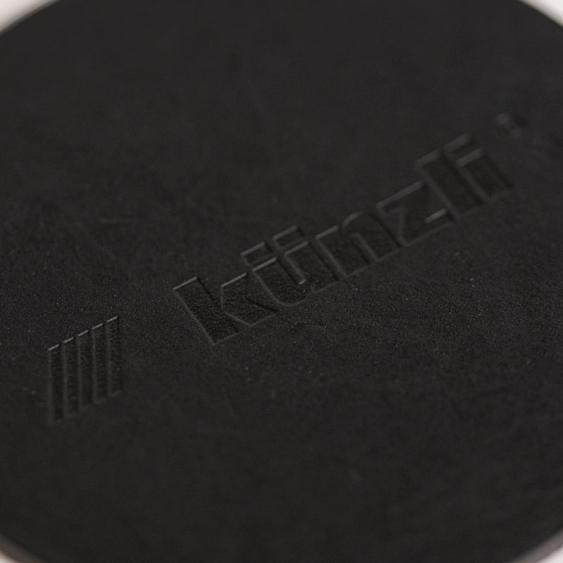 Tischuntersetzer aus Leder – Schwarz